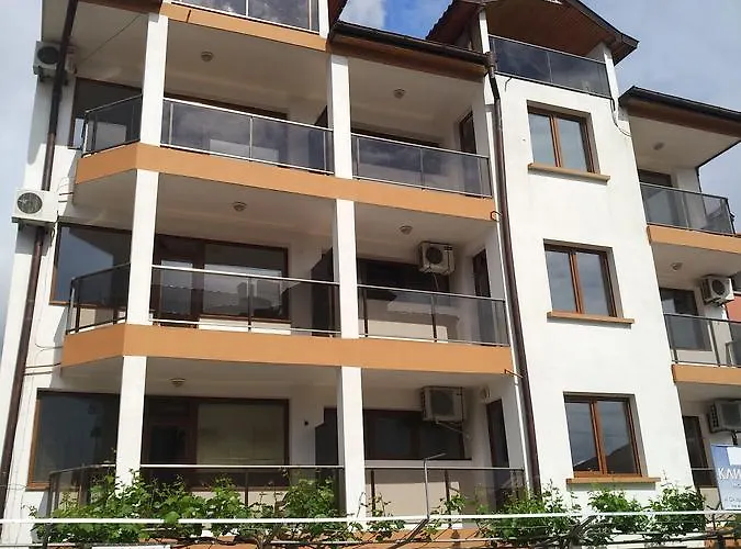 Diana Self Check-in Guest house