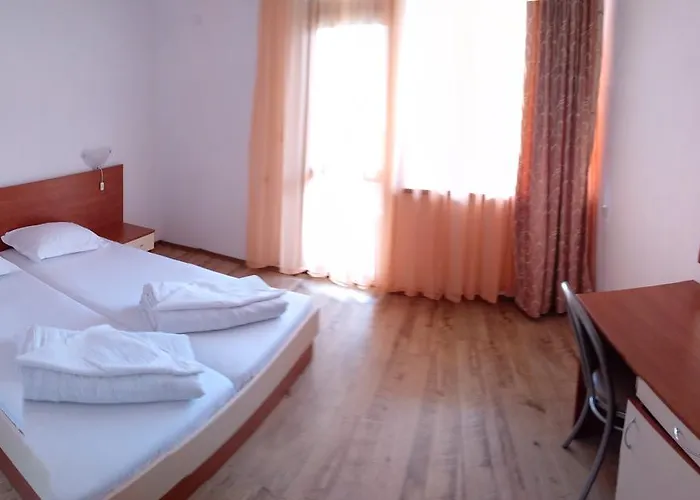 Diana Self Check-in Guest house